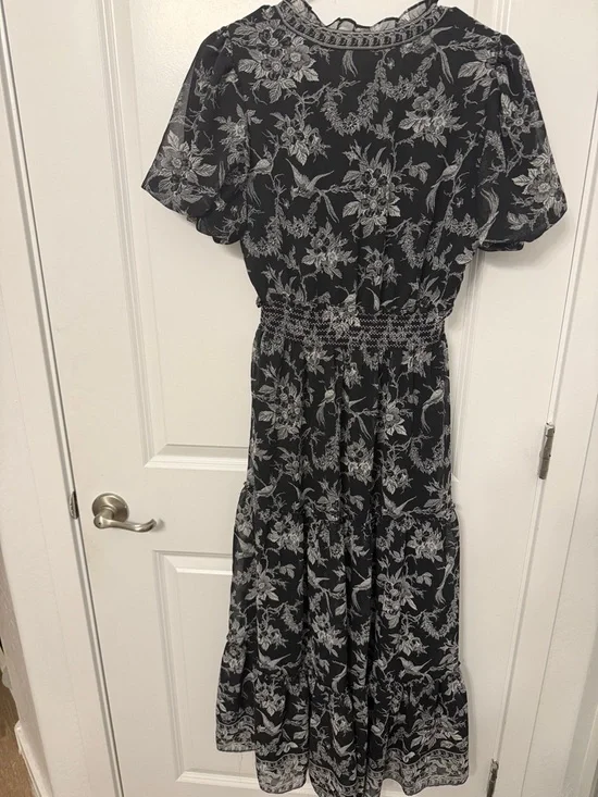 Max Studio Black Floral V-Neck Smocked Maxi Dress - Picture 3 of 3